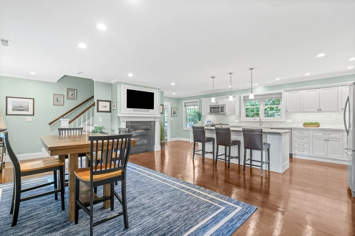 5 bed, 3 bath apartment for rent at 10 Bellevue Ave, Winchester — photo 9 of 41