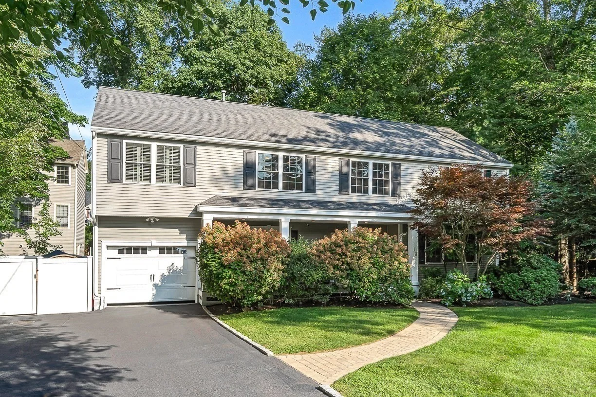 5 bed, 3 bath apartment for rent at 10 Bellevue Ave, Winchester — photo 41 of 41