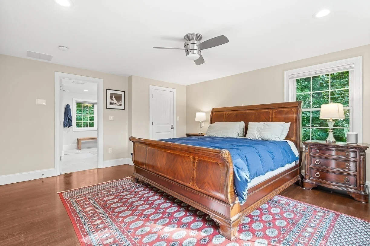 5 bed, 3 bath apartment for rent at 10 Bellevue Ave, Winchester — photo 26 of 41