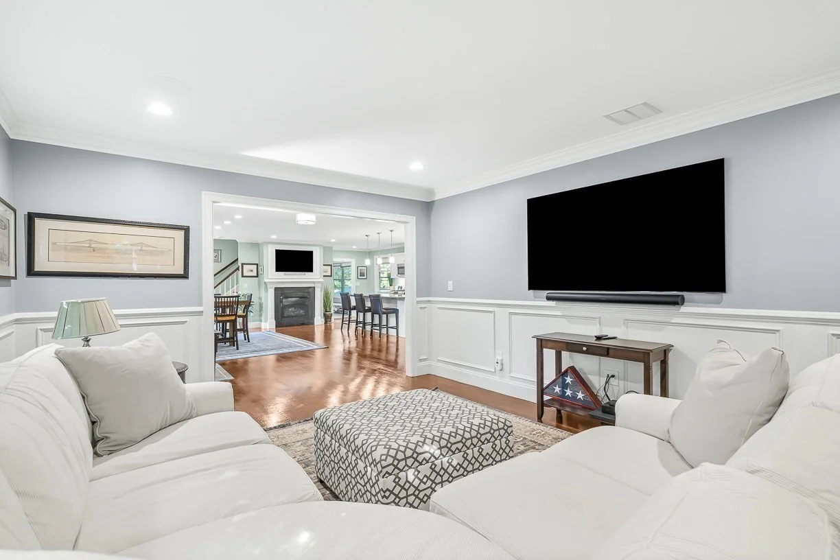 5 bed, 3 bath apartment for rent at 10 Bellevue Ave, Winchester — photo 12 of 41