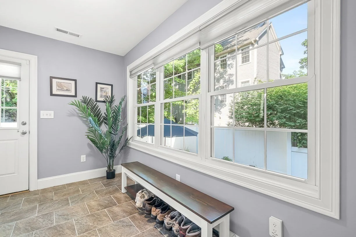 5 bed, 3 bath apartment for rent at 10 Bellevue Ave, Winchester — photo 17 of 41