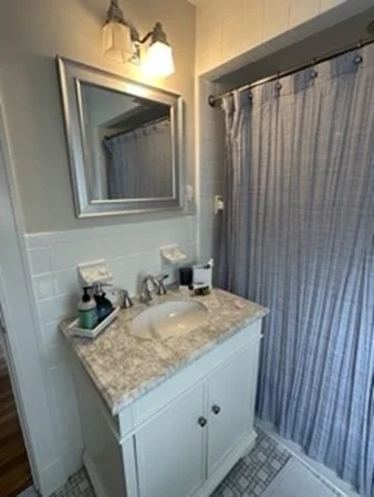 3 bed, 1 bath apartment for rent at 10 Bellevue Rd, Payson Park — photo 18 of 27