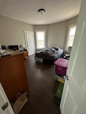 3 bed, 1 bath apartment for rent at 10 Bellflower St Unit 2, Dorchester — photo 11 of 17