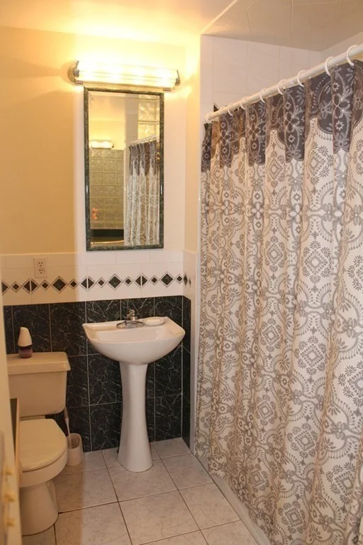 2 bed, 1 bath apartment for rent at 10 Berkeley St Unit 1, Quincy — photo 6 of 7