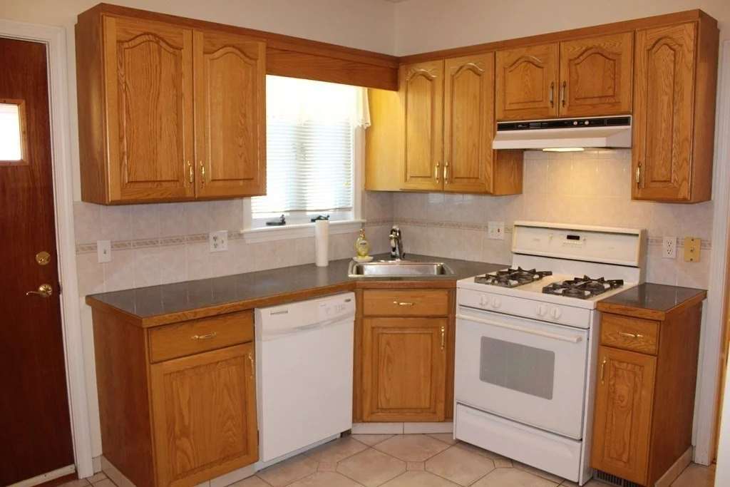 2 bed, 1 bath apartment for rent at 10 Berkeley St Unit 1, Quincy — photo 4 of 7