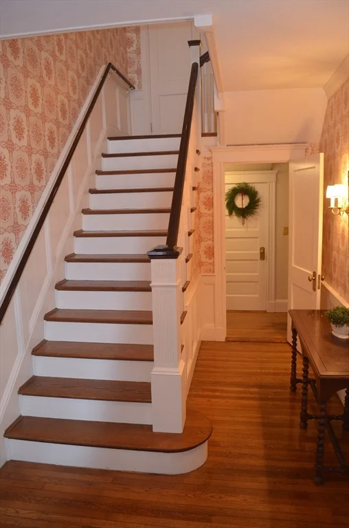 3 bed, 2 bath apartment for rent at 10 Berwick Rd, Lexington — photo 9 of 19