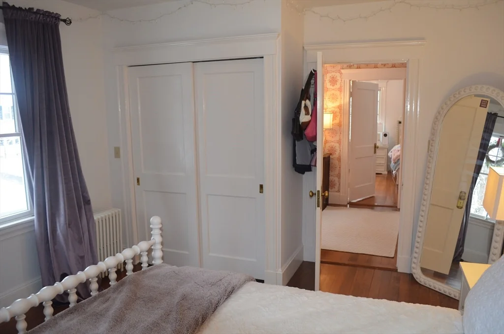 3 bed, 2 bath apartment for rent at 10 Berwick Rd, Lexington — photo 14 of 19