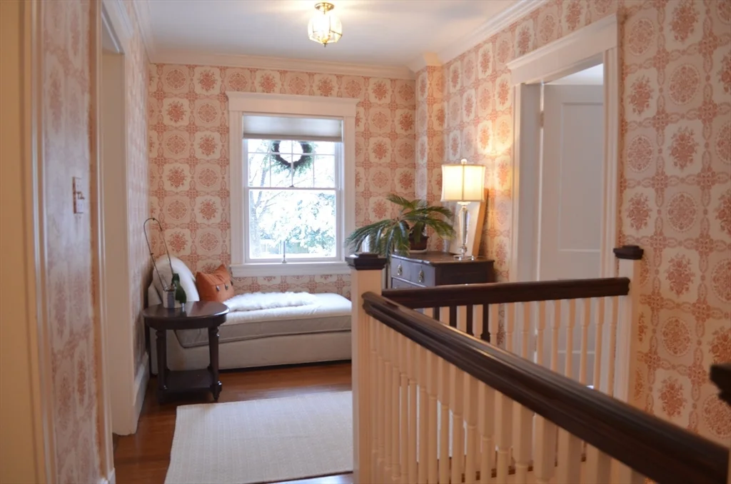 3 bed, 2 bath apartment for rent at 10 Berwick Rd, Lexington — photo 10 of 19
