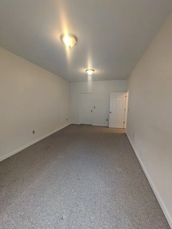 2 bed, 1 bath apartment for rent at 10 Beverly Cv Unit 0, Worcester — photo 16 of 19