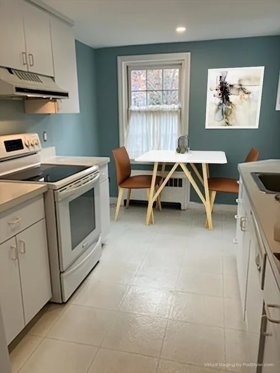 2 bed, 1 bath apartment for rent at 10 Beverly Rd, Arlington — photo 9 of 25
