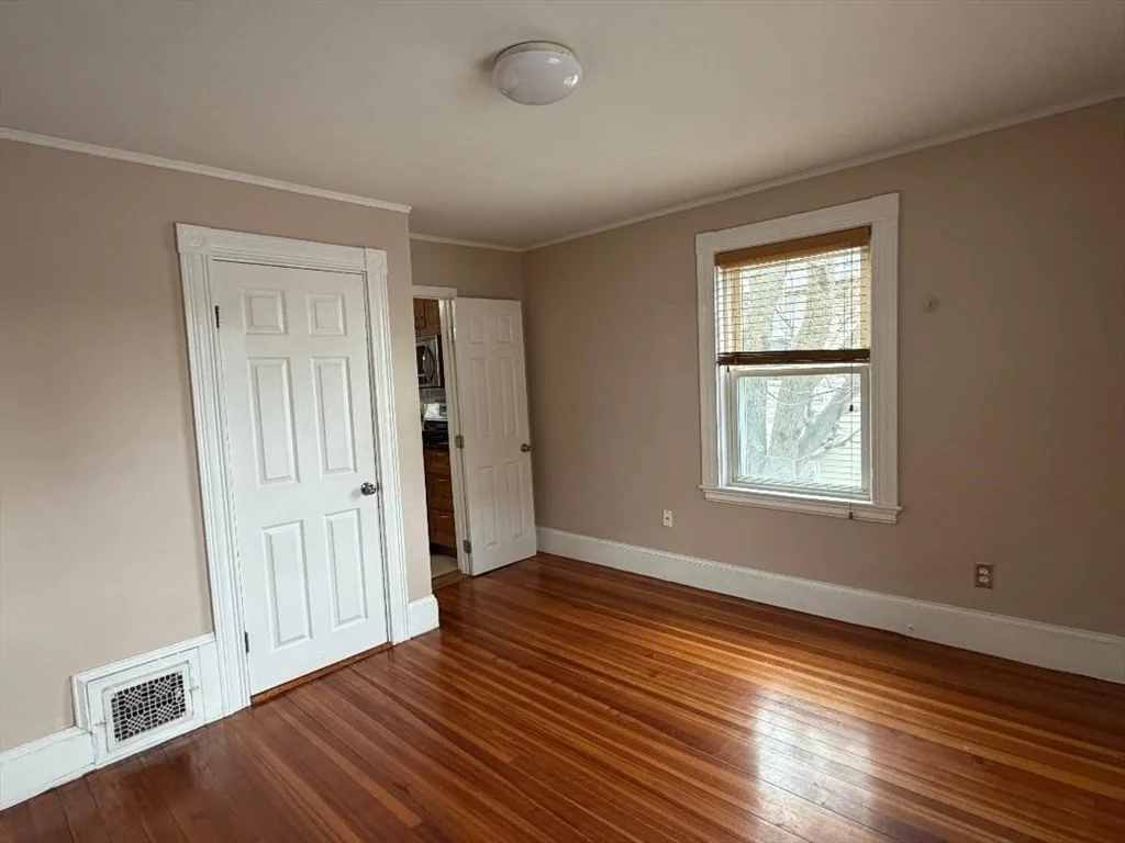 2 bed, 1 bath apartment for rent at 10 Bigelow St Unit 2, Quincy Center — photo 4 of 7