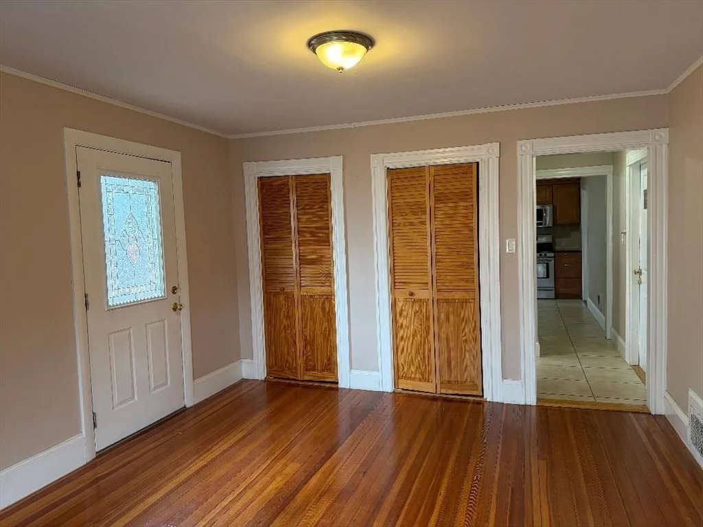 2 bed, 1 bath apartment for rent at 10 Bigelow St Unit 2, Quincy Center — photo 3 of 7