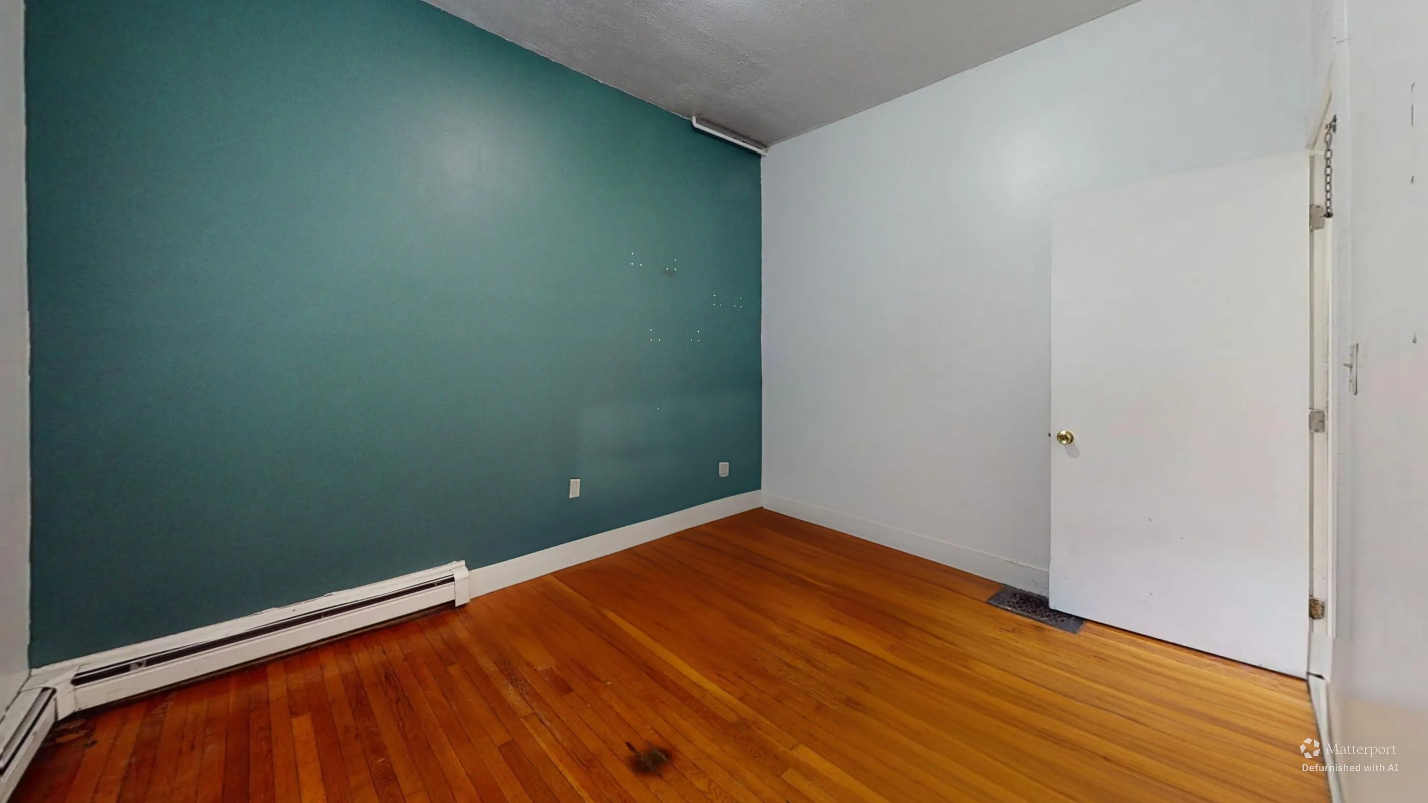 3 bed, 1 bath apartment for rent at 10 Bolster St Unit 2, Jamaica Plain — photo 4 of 10
