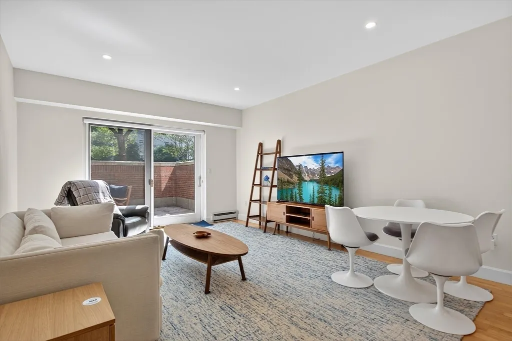 1 bed, 1 bath apartment for rent at 10 Bowdoin St Unit 10 Bowdoin St #202, Boston, MA 02114, Dorchester — photo 3 of 10
