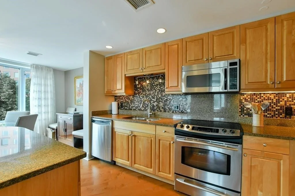 3 bed, 2 bath apartment for rent at 10 Bowdoin St Unit 310, Boston Downtown — photo 6 of 21