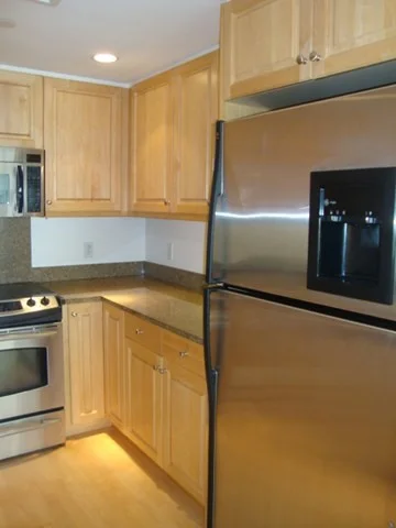 1 bed, 1 bath apartment for rent at 10 Bowdoin Unit 416, Beacon Hill — photo 8 of 10
