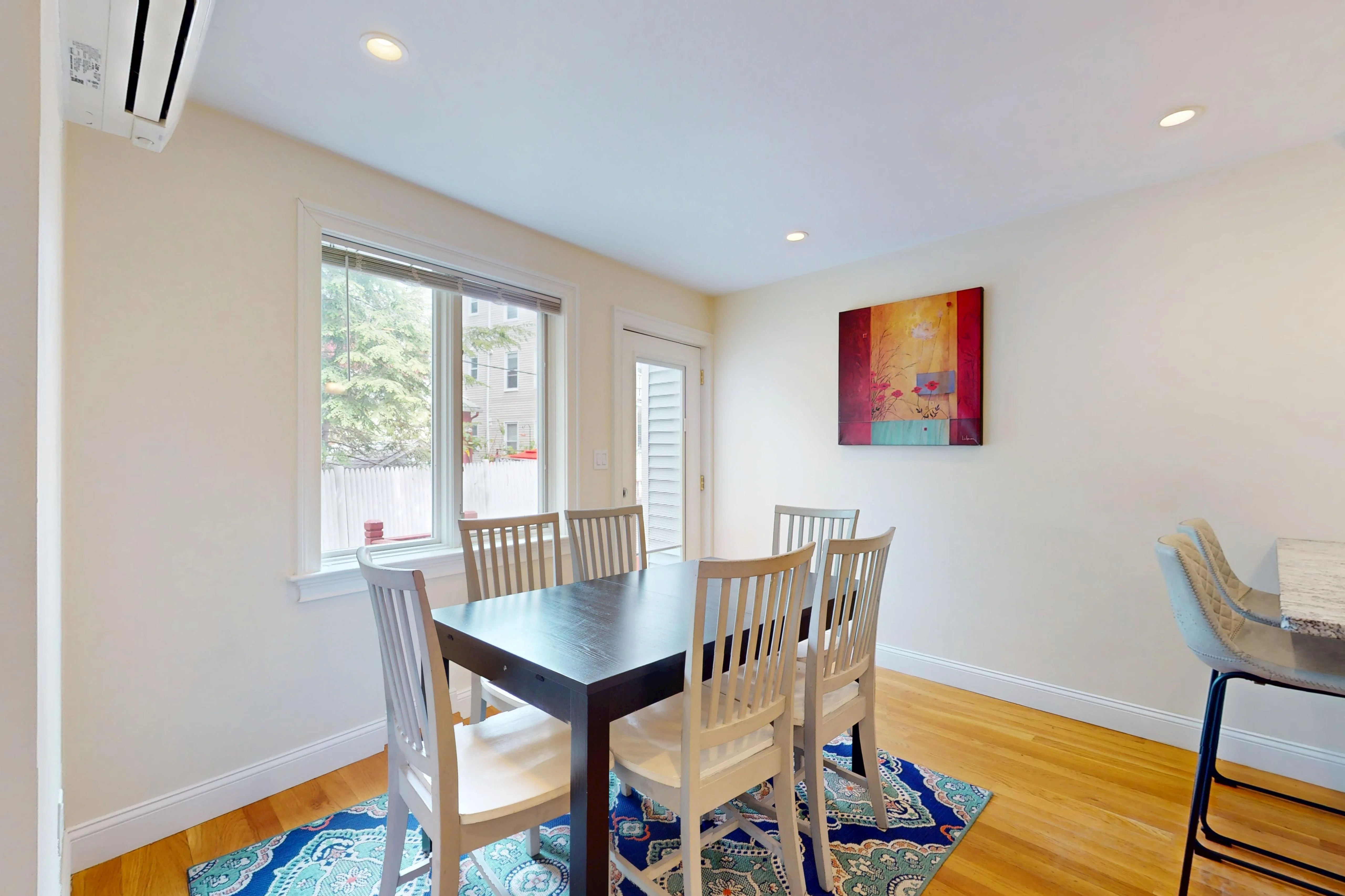 4 bed, 2.5 bath apartment for rent at 10 Bradbury St Unit 10, Allston — photo 10 of 28