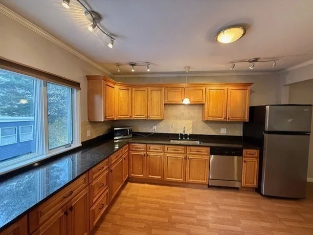 2 bed, 1 bath apartment for rent at 10 Bradford St Unit 1, Quincy — photo 6 of 23