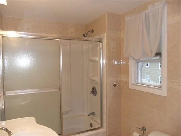 2 bed, 1 bath apartment for rent at 10 Bradford St Unit 1, Quincy — photo 17 of 23