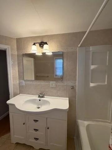2 bed, 1 bath apartment for rent at 10 Bradford St Unit 1, Quincy — photo 18 of 23