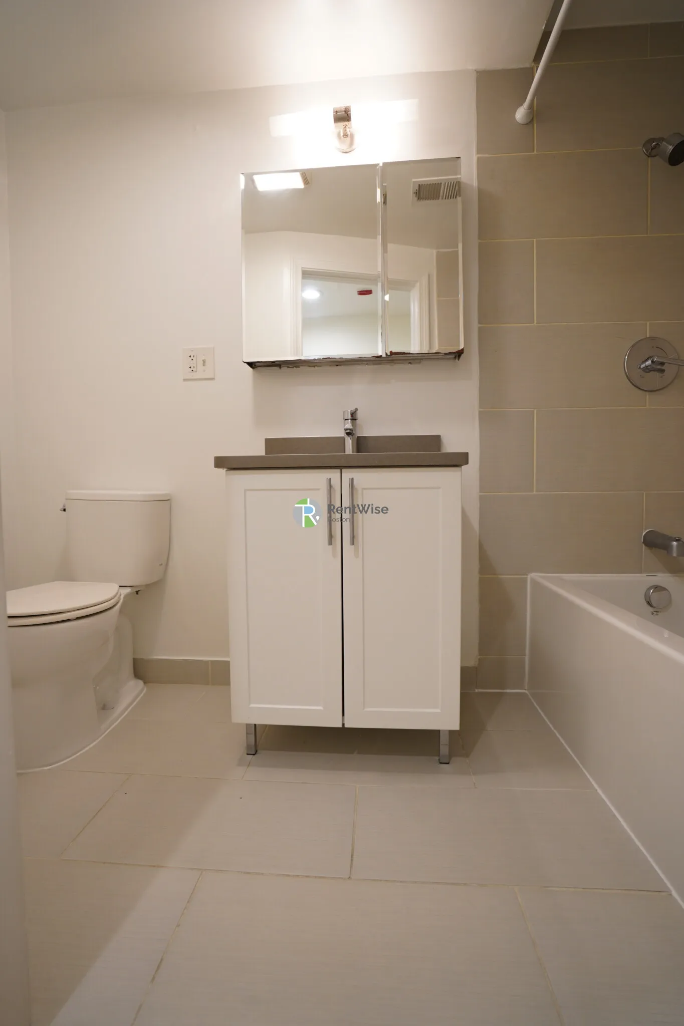 Studio bed, 1 bath apartment for rent at 10 Brainerd Rd Unit 15, Allston — photo 6 of 16