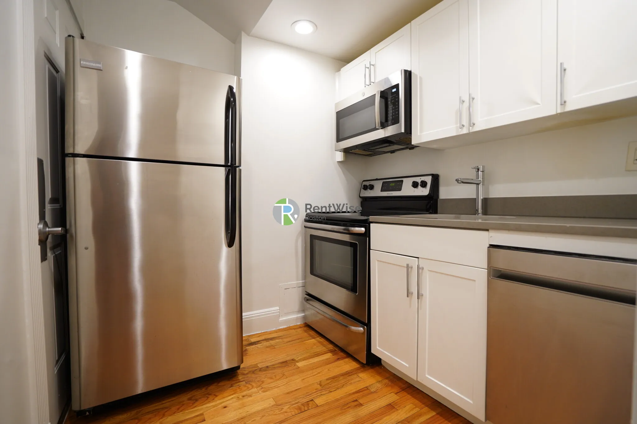 Studio bed, 1 bath apartment for rent at 10 Brainerd Rd Unit 15, Allston — photo 1 of 16