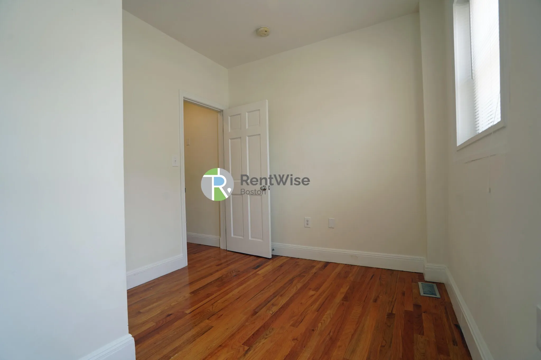1 bed, 1 bath apartment for rent at 10 Brainerd Rd Unit 17D, Allston — photo 9 of 19