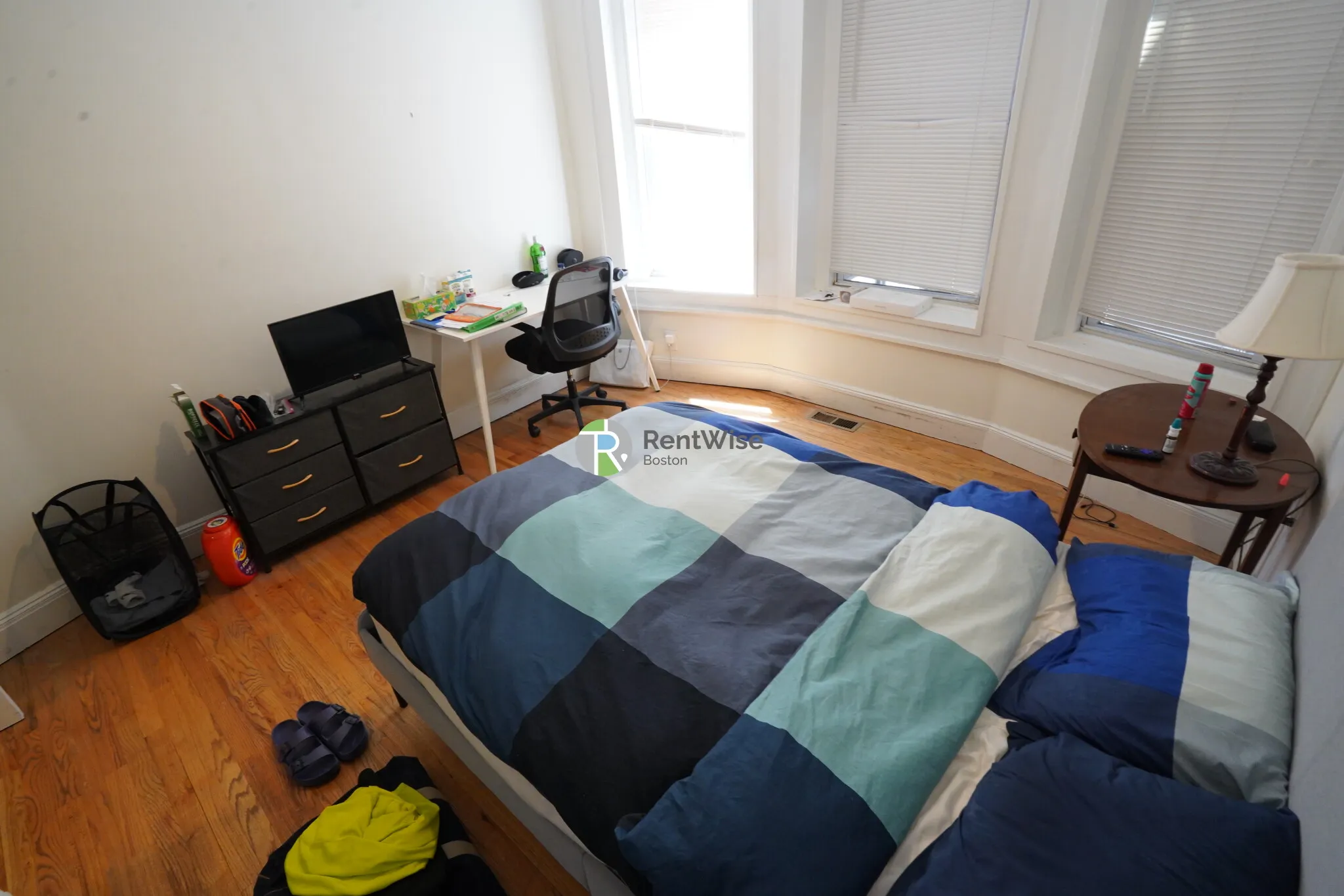 3 bed, 2 bath apartment for rent at 10 Brainerd Rd Unit 22, Allston — photo 12 of 25