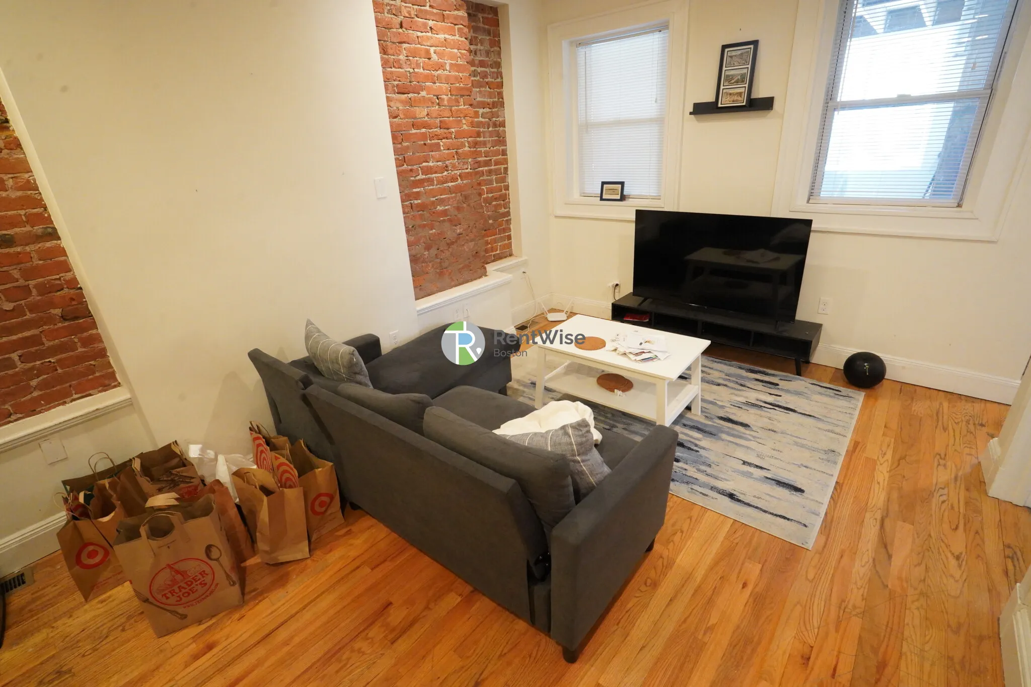 3 bed, 2 bath apartment for rent at 10 Brainerd Rd Unit 22, Allston — photo 3 of 25