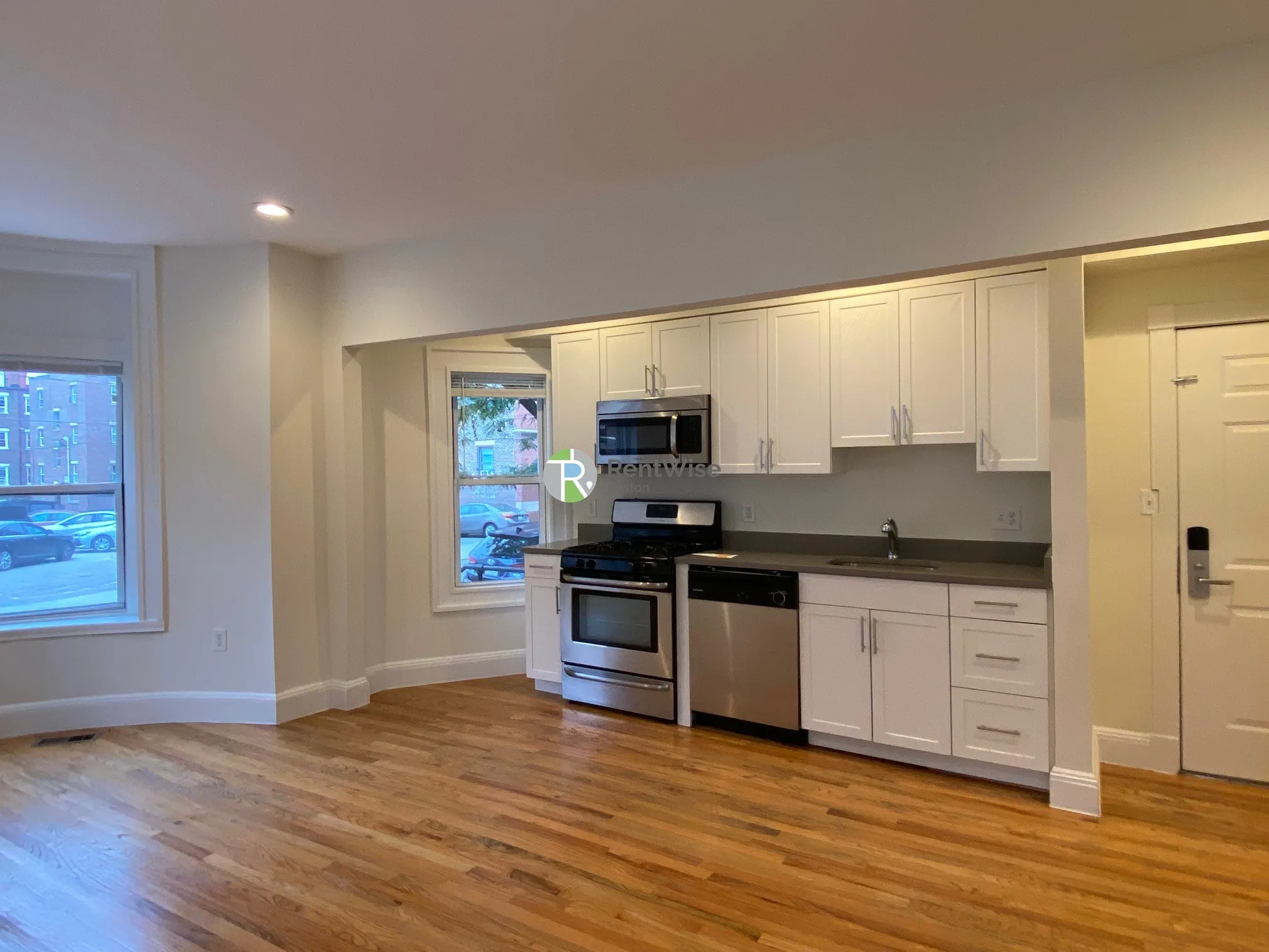 1 bed, 1 bath apartment for rent at 10 Brainerd Rd Unit 27, Allston