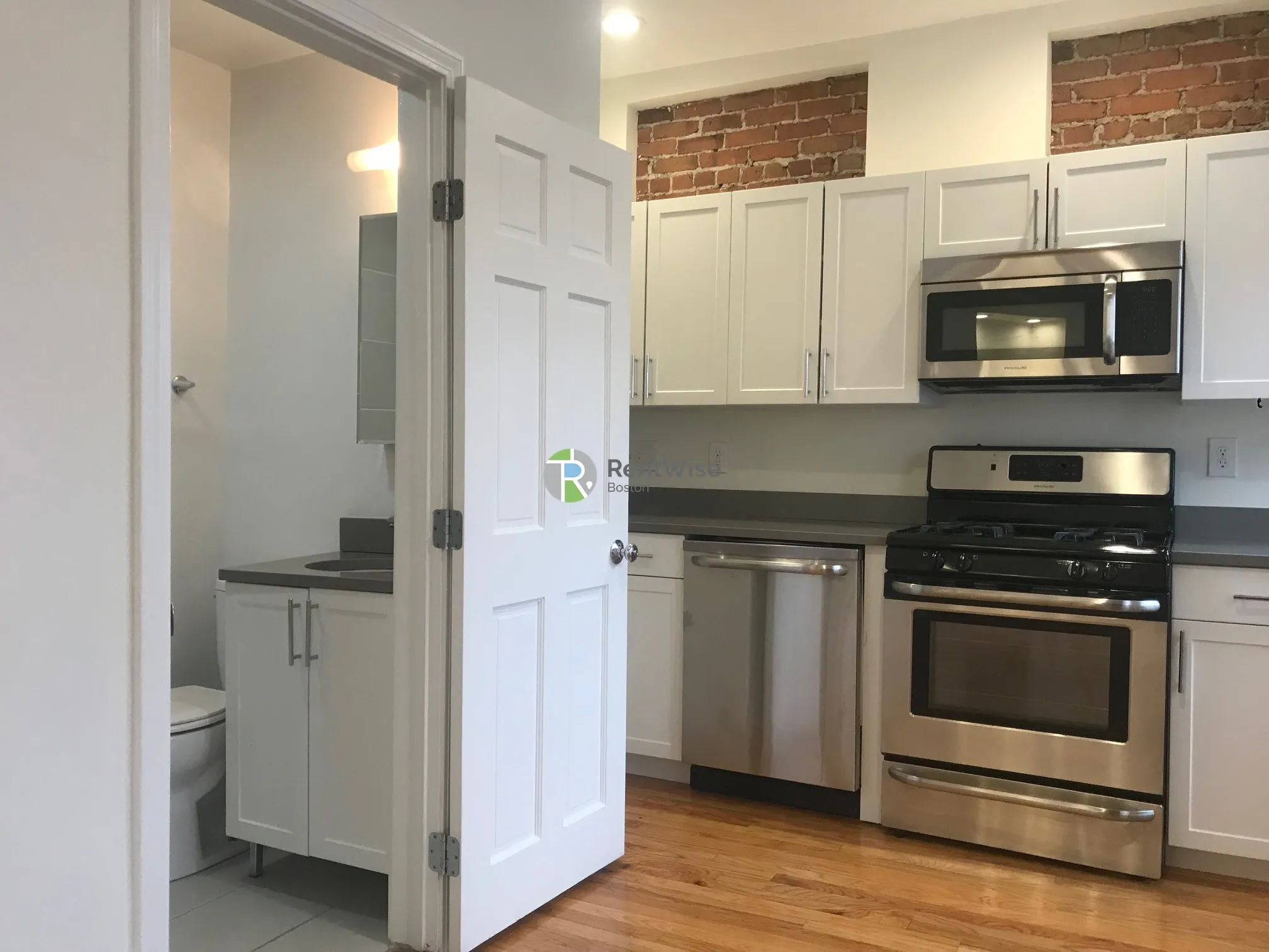 2 bed, 1 bath apartment for rent at 10 Brainerd Rd Unit 33, Allston — photo 4 of 18