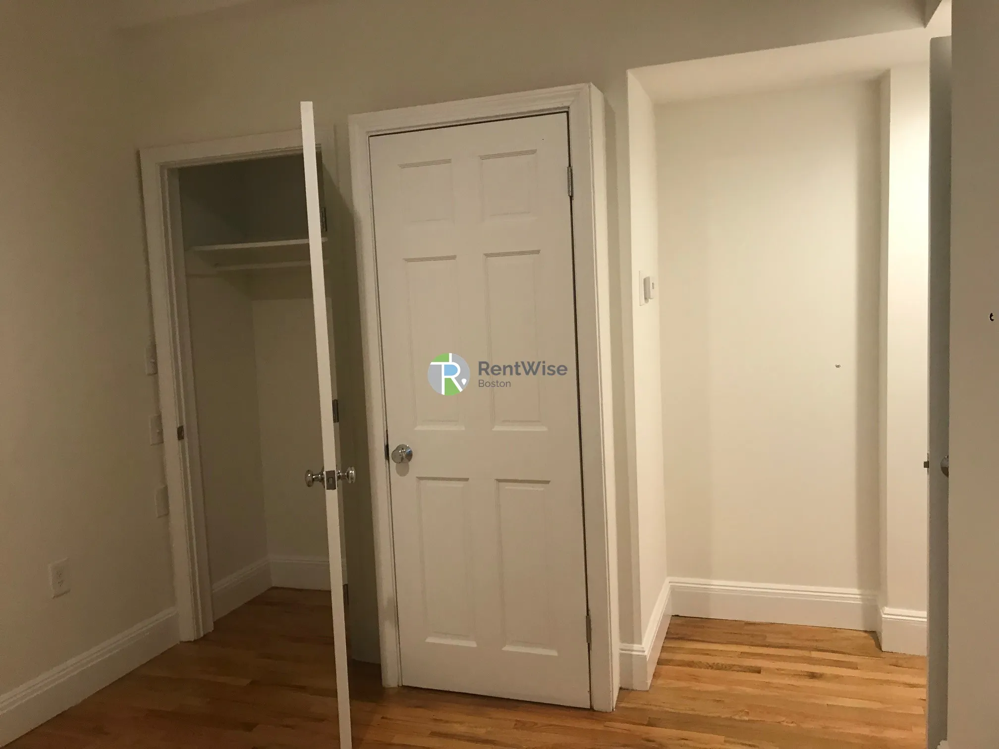 2 bed, 1 bath apartment for rent at 10 Brainerd Rd Unit 33, Allston — photo 3 of 18