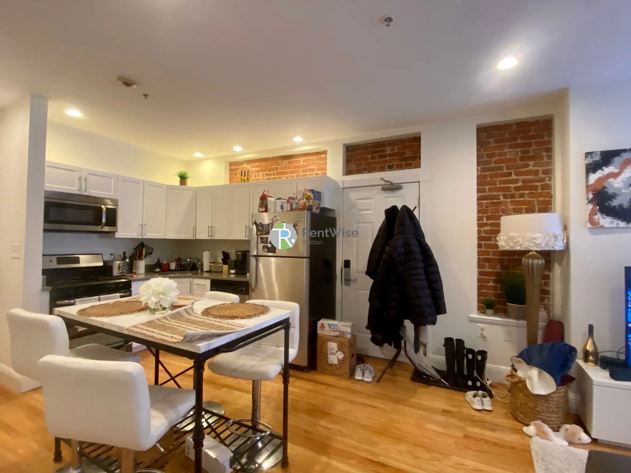 2 bed, 1 bath apartment for rent at 10 Brainerd Rd Unit 35, Allston — photo 6 of 22