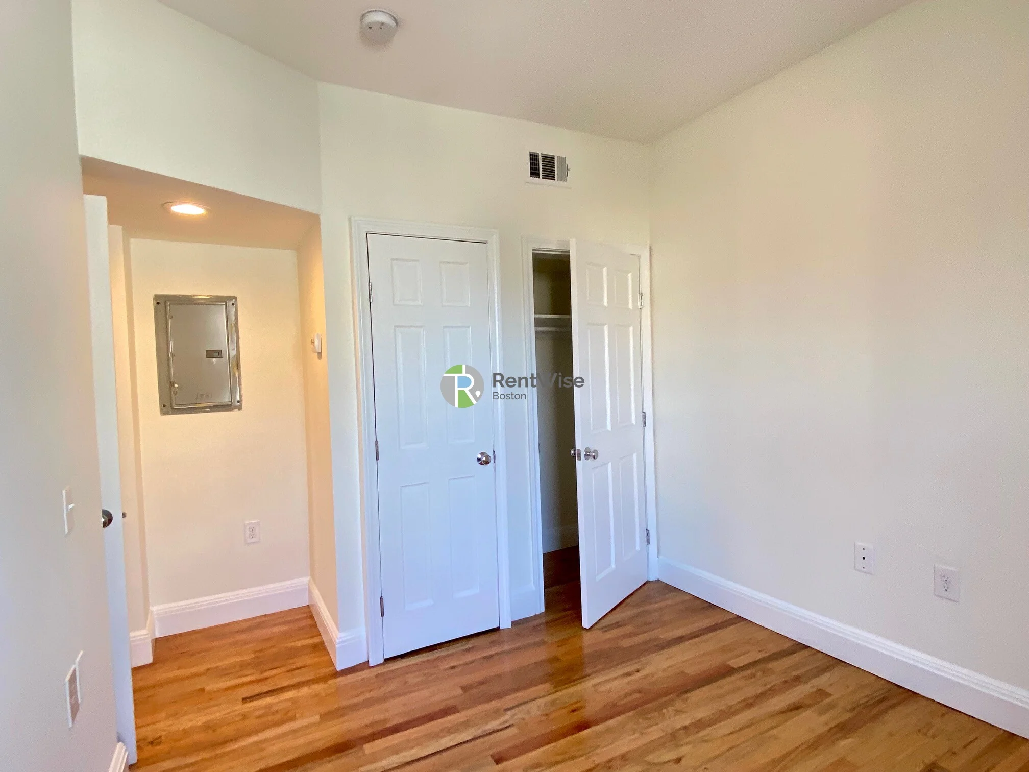 2 bed, 1 bath apartment for rent at 10 Brainerd Rd Unit 37, Allston — photo 36 of 43