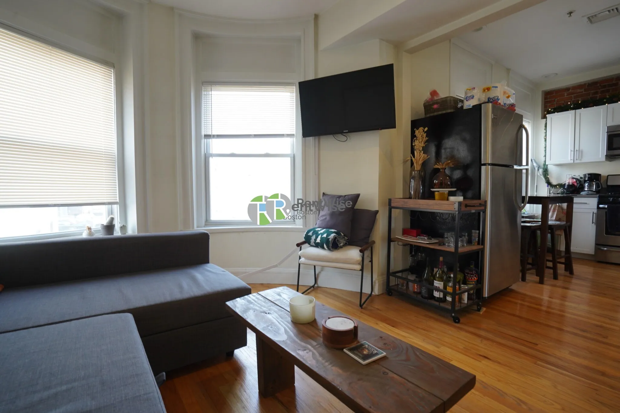 2 bed, 1 bath apartment for rent at 10 Brainerd Rd Unit 37, Allston — photo 3 of 43