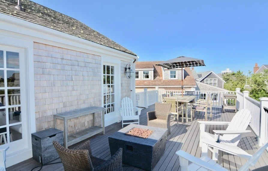 6 bed, 4+ bath apartment for rent at 10 Brant Point Rd, Nantucket — photo 31 of 31