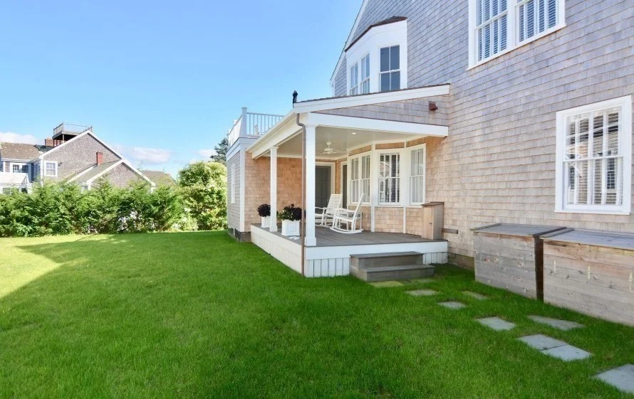 6 bed, 4+ bath apartment for rent at 10 Brant Point Rd, Nantucket — photo 3 of 31