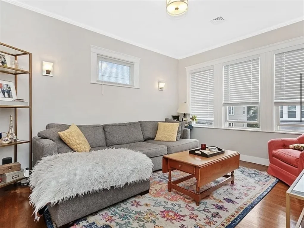 3 bed, 1 bath apartment for rent at 10 Branton St Unit 2, Dorchester — photo 7 of 13