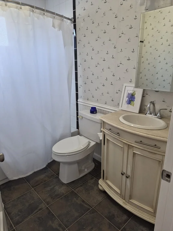 4 bed, 2 bath apartment for rent at 10 Breakwater Ct Unit 10, Marshfield — photo 11 of 16
