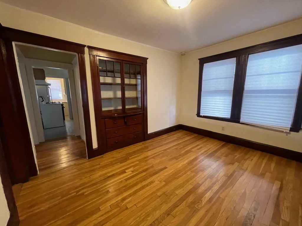 2 bed, 1 bath apartment for rent at 10 Breck St Unit 1, Milton — photo 5 of 14