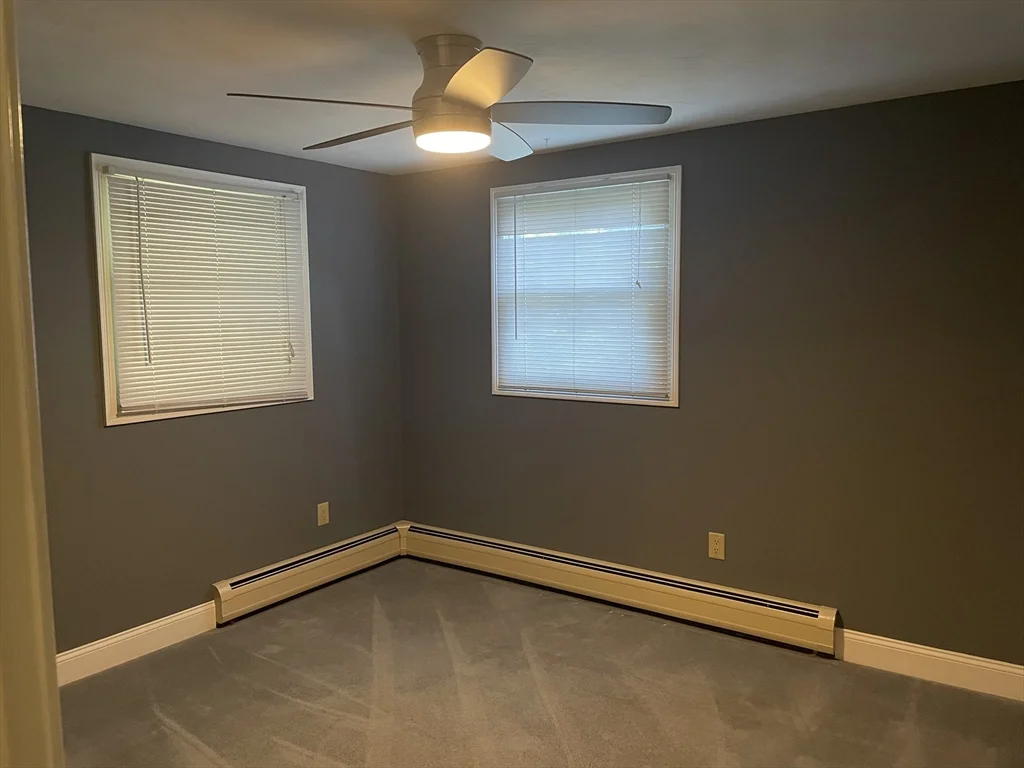 4 bed, 2 bath apartment for rent at 10 Brenan St, Holyoke — photo 10 of 17
