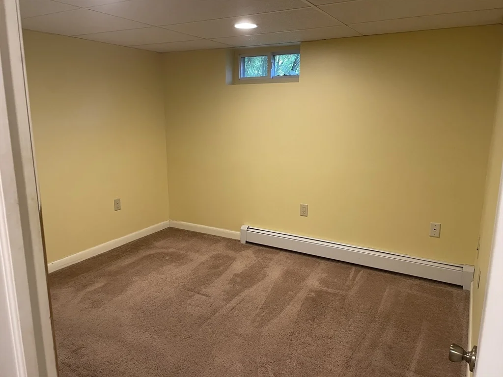 4 bed, 2 bath apartment for rent at 10 Brenan St, Holyoke — photo 16 of 17