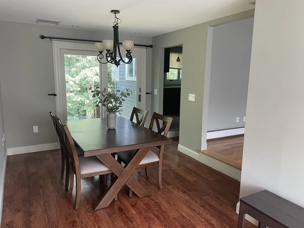 4 bed, 2 bath apartment for rent at 10 Brenan St, Holyoke — photo 3 of 17