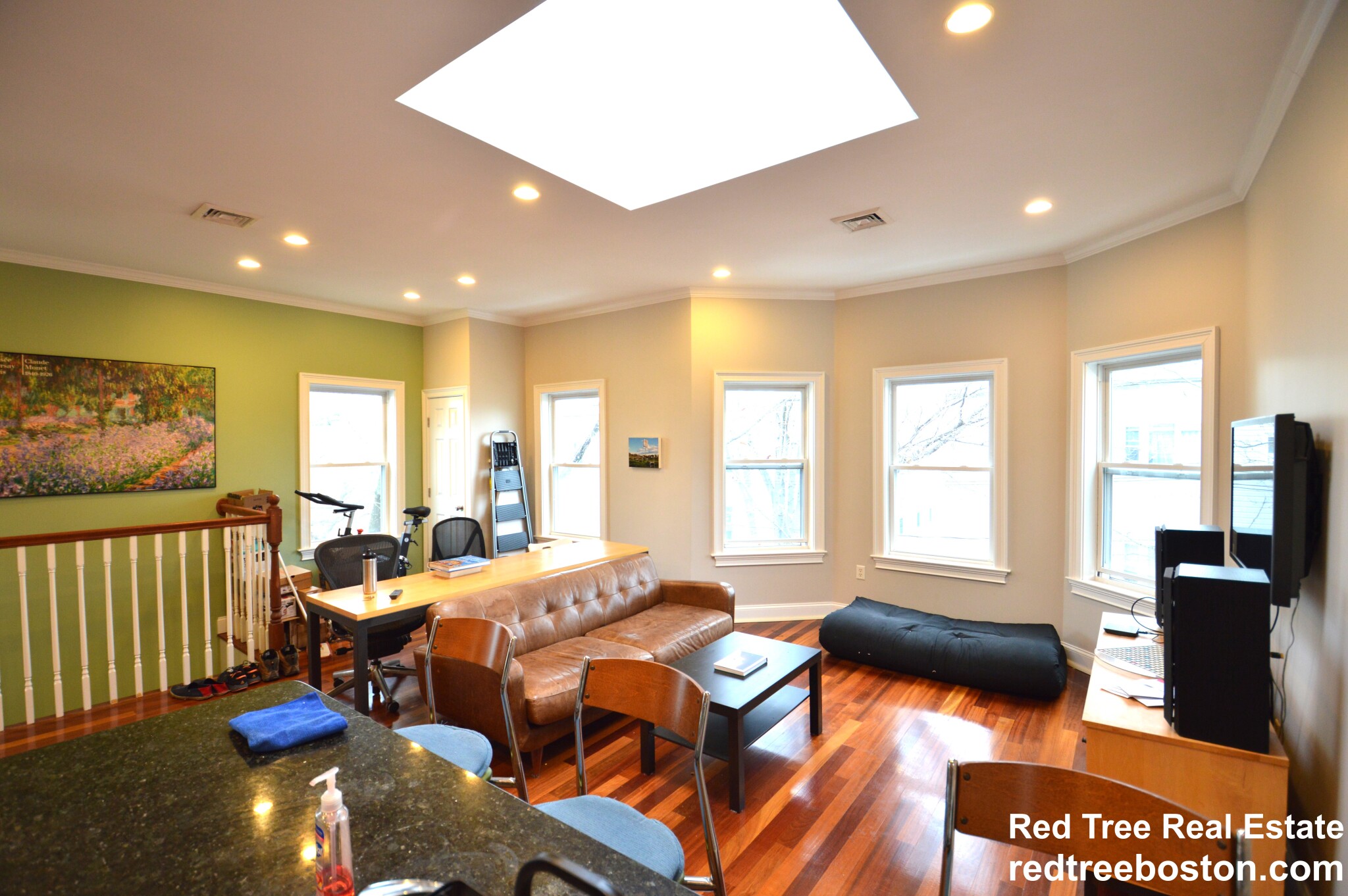 2 bed, 1.5 bath apartment for rent at 10 Bristol St Unit 3, Kendall Square — photo 3 of 16