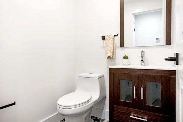 4 bed, 3 bath apartment for rent at 10 Brook St Unit 1, East Somerville — photo 7 of 26