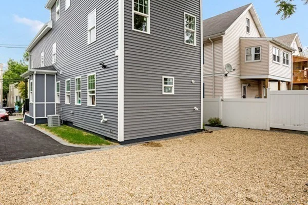 4 bed, 3 bath apartment for rent at 10 Brook St Unit 1, East Somerville — photo 22 of 26