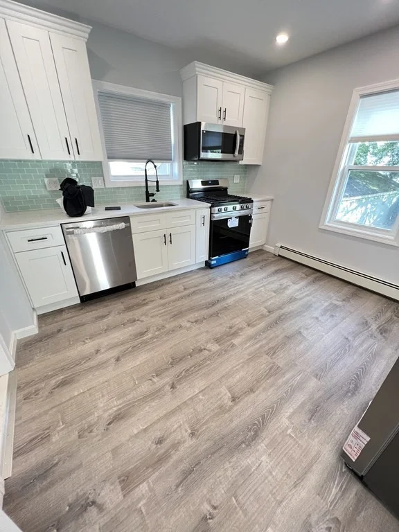 2 bed, 1 bath apartment for rent at 10 Brooks Ave Unit 2, Quincy — photo 3 of 10