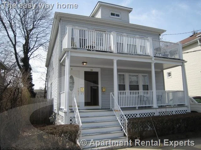 2 bed, 1 bath apartment for rent at 10 Cady Ave Unit 1, Davis Square — photo 6 of 11