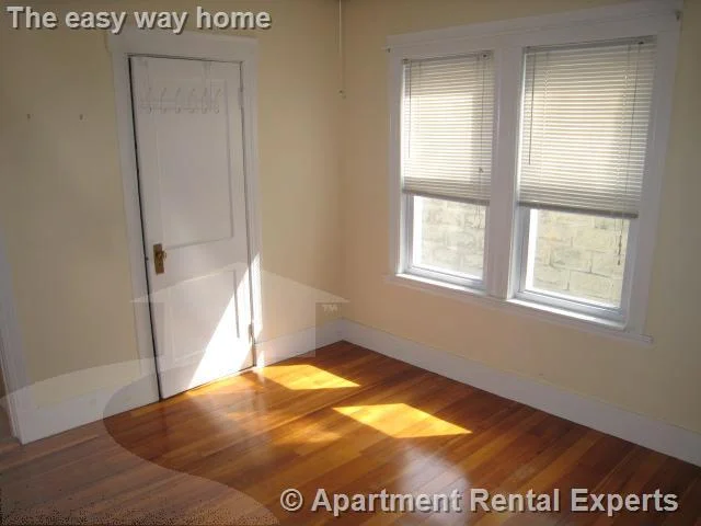 2 bed, 1 bath apartment for rent at 10 Cady Ave Unit 1, Davis Square — photo 9 of 11