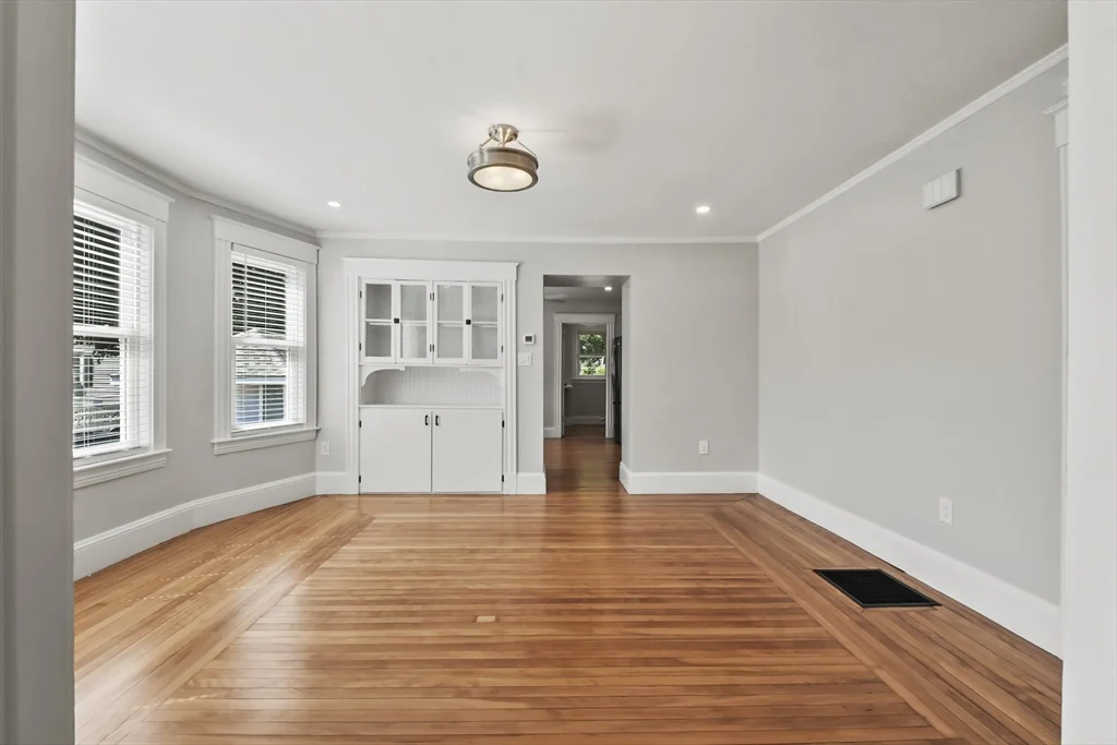2 bed, 1 bath apartment for rent at 10 Cain Ave Unit 10, Weymouth — photo 5 of 34